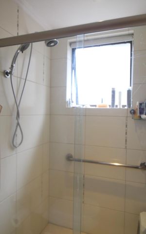 Apartamento para alugar com 217m², 3 quartos e 2 vagasBanheiro da Suíte 1