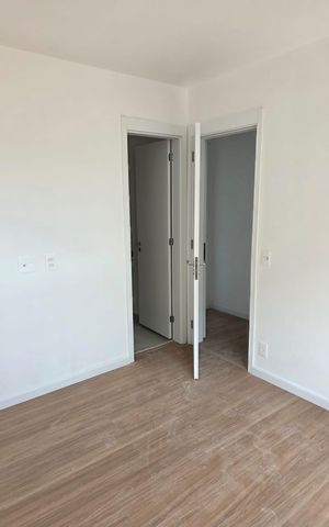 Apartamento à venda com 155m², 3 quartos e 2 vagas Apartamento à venda com 155m², 3 quartos e 2 vagasQuarto