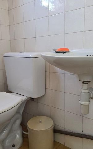 Apartamento à venda com 89m², 3 quartos e 2 vagas Apartamento à venda com 89m², 3 quartos e 2 vagasLavabo de Serviço