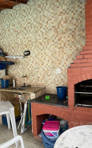 Apartamento à venda com 200m², 3 quartos e 1 vaga Apartamento à venda com 200m², 3 quartos e 1 vagaÁrea externa