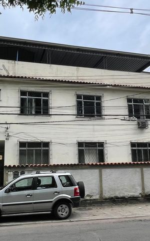 Apartamento à venda com 200m², 3 quartos e 1 vaga Apartamento à venda com 200m², 3 quartos e 1 vagaFachada