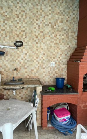 Apartamento à venda com 200m², 3 quartos e 1 vaga Apartamento à venda com 200m², 3 quartos e 1 vagaÁrea externa
