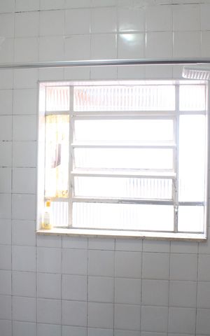 Casa à venda com 240m², 4 quartos e 2 vagasBanheiro 1