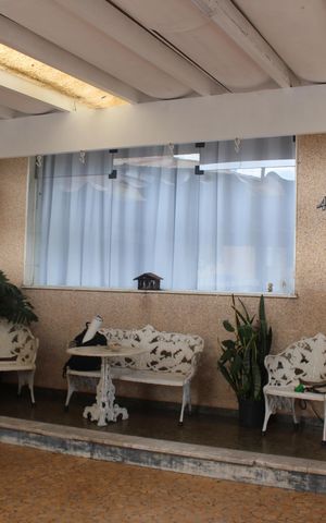 Casa à venda com 240m², 4 quartos e 2 vagasGaragem
