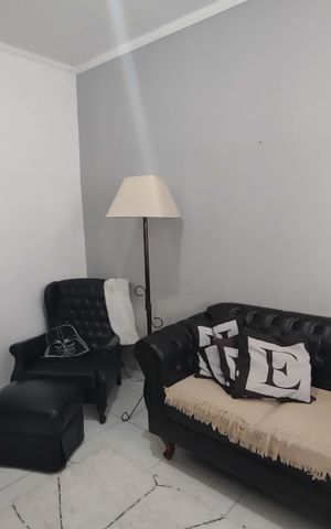 Casa à venda com 240m², 4 quartos e 2 vagas Casa à venda com 240m², 4 quartos e 2 vagasSala 2