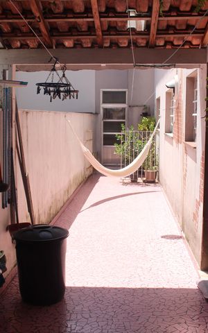 Casa à venda com 240m², 4 quartos e 2 vagasQuintal