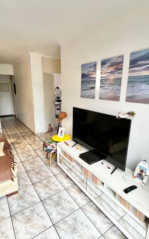 Apartamento à venda com 55m², 2 quartos e 2 vagasSala