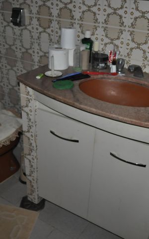 Apartamento à venda com 75m², 2 quartos e 1 vagaBanheiro Social