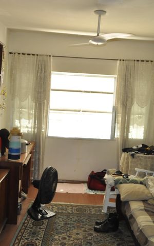 Apartamento à venda com 75m², 2 quartos e 1 vagaSala