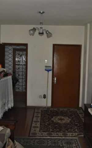 Apartamento à venda com 75m², 2 quartos e 1 vagaSala