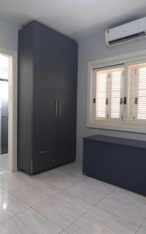 Casa à venda com 180m², 3 quartos e 4 vagasSuíte
