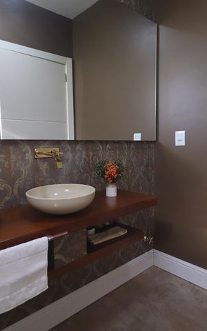 Casa à venda com 180m², 3 quartos e 4 vagasLavabo