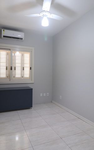 Casa à venda com 180m², 3 quartos e 4 vagasSuíte