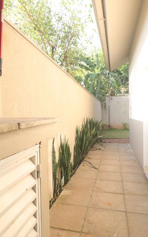 Casa à venda com 180m², 3 quartos e 4 vagasJardim