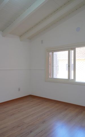 Casa à venda com 220m², 4 quartos e 2 vagasQuarto 2
