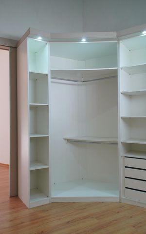 Casa à venda com 220m², 4 quartos e 2 vagasCloset da suíte