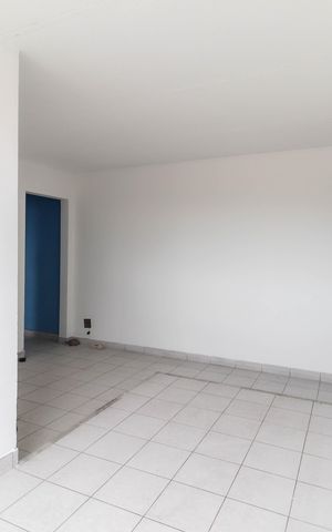 Apartamento para alugar com 70m², 2 quartos e sem vagaSala