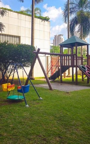 Apartamento à venda com 151m², 4 quartos e 3 vagas Apartamento à venda com 151m², 4 quartos e 3 vagasPlayground