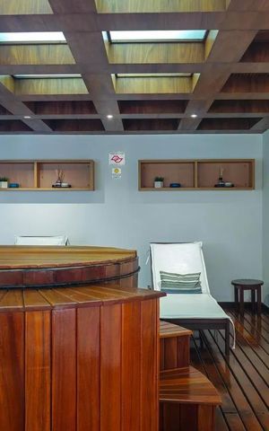 Apartamento à venda com 151m², 4 quartos e 3 vagas Apartamento à venda com 151m², 4 quartos e 3 vagasSauna