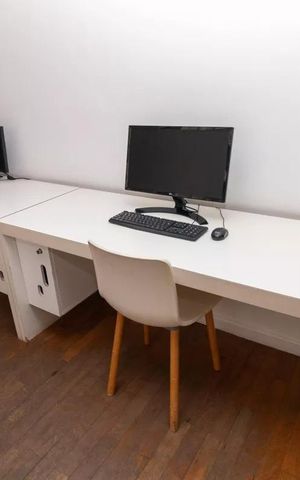 Apartamento à venda com 151m², 4 quartos e 3 vagas Apartamento à venda com 151m², 4 quartos e 3 vagasCoworking