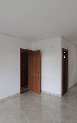 Casa de condomínio à venda com 139m², 3 quartos e 2 vagasSuíte