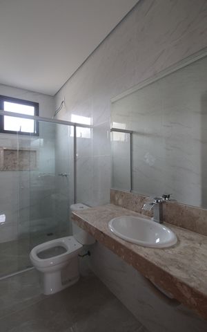 Casa de condomínio à venda com 139m², 3 quartos e 2 vagasBanheiro Social
