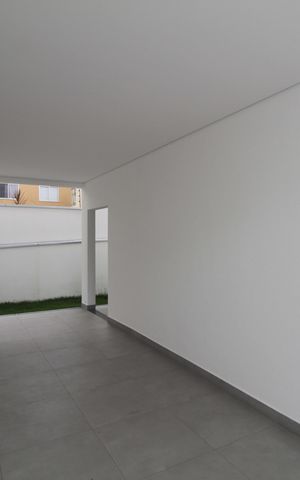 Casa de condomínio à venda com 139m², 3 quartos e 2 vagasGaragem