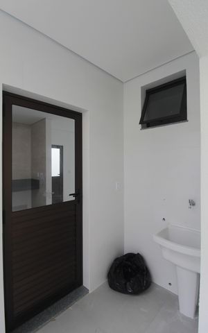 Casa de condomínio à venda com 139m², 3 quartos e 2 vagasÁrea de Serviço