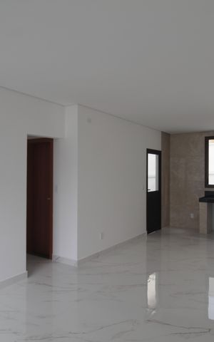 Casa de condomínio à venda com 139m², 3 quartos e 2 vagasSala