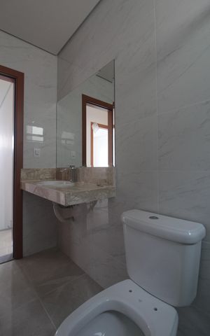 Casa de condomínio à venda com 140m², 3 quartos e 2 vagasBanheiro Social