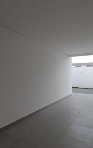 Casa de condomínio à venda com 140m², 3 quartos e 2 vagasGaragem