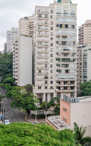 Apartamento à venda com 210m², 3 quartos e 1 vagaVista