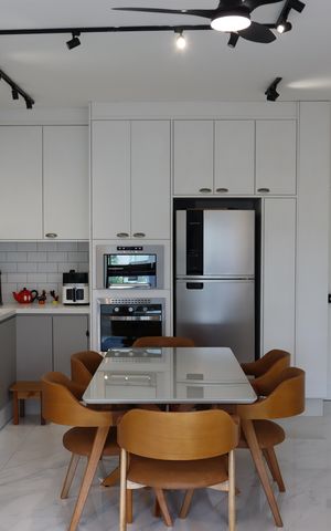 Apartamento à venda com 70m², 2 quartos e 1 vagaSala e cozinha integrada 