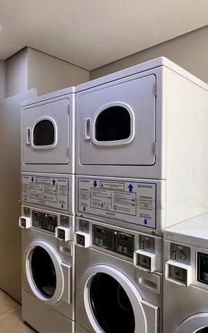 Studio para alugar com 33m², 1 quarto e 1 vaga Studio para alugar com 33m², 1 quarto e 1 vagaLavanderia