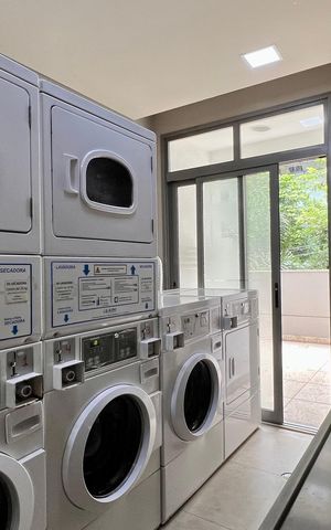Studio para alugar com 33m², 1 quarto e 1 vaga Studio para alugar com 33m², 1 quarto e 1 vagaLavanderia