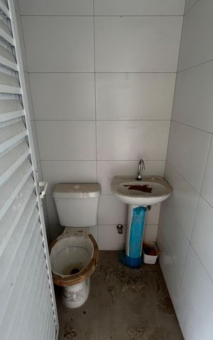 Apartamento à venda com 85m², 1 quarto e sem vaga Apartamento à venda com 85m², 1 quarto e sem vagaBanheiro de serviço