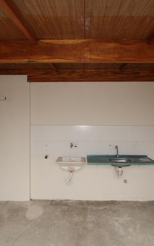 Apartamento à venda com 97m², 2 quartos e 1 vagaÁrea de Serviço