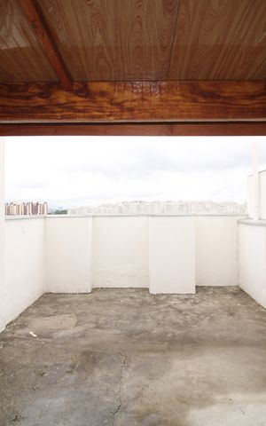 Apartamento à venda com 79m², 1 quarto e sem vagaÁrea de Serviço