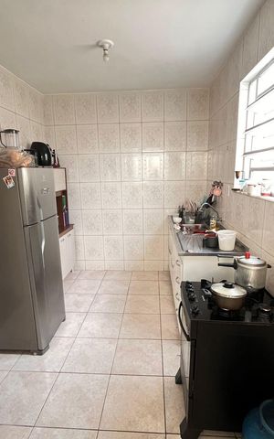 Casa à venda com 292m², 2 quartos e 3 vagas Casa à venda com 292m², 2 quartos e 3 vagasCozinha