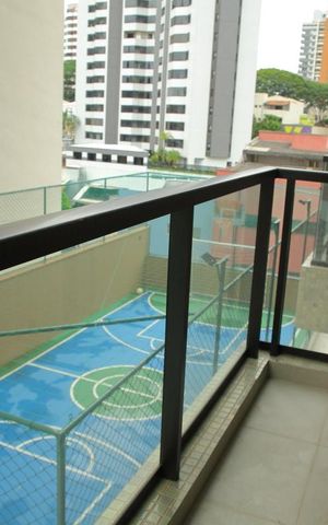 Apartamento à venda com 83m², 2 quartos e 2 vagasQuarto 2 - Sacada 