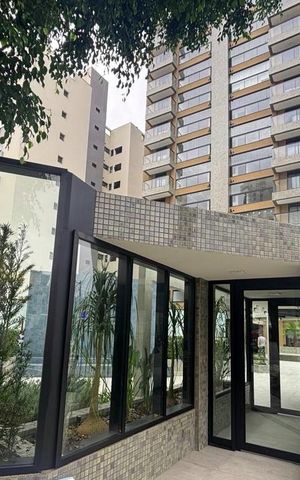 Apartamento à venda com 83m², 2 quartos e 2 vagasFachada e portaria