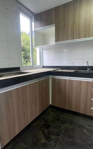 Apartamento para alugar com 180m², 3 quartos e 3 vagas
