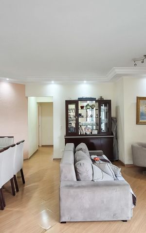 Apartamento à venda com 123m², 3 quartos e 3 vagas Apartamento à venda com 123m², 3 quartos e 3 vagasSala