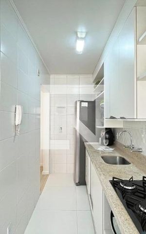 Apartamento à venda com 42m², 1 quarto e 1 vaga Apartamento à venda com 42m², 1 quarto e 1 vagaCozinha