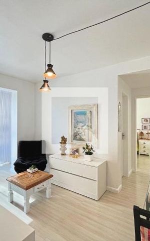 Apartamento à venda com 42m², 1 quarto e 1 vaga Apartamento à venda com 42m², 1 quarto e 1 vagaSala