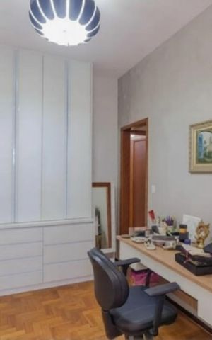 Casa para alugar com 322m², 5 quartos e 4 vagas Casa para alugar com 322m², 5 quartos e 4 vagasQuarto