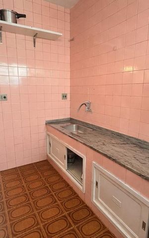 Casa para alugar com 322m², 5 quartos e 4 vagas Casa para alugar com 322m², 5 quartos e 4 vagasCozinha