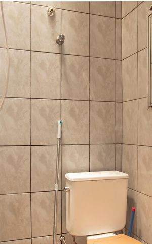 Casa à venda com 80m², 2 quartos e 3 vagasBanheiro 1
