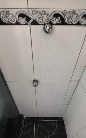 Apartamento à venda com 36m², 2 quartos e 1 vaga Apartamento à venda com 36m², 2 quartos e 1 vagaBanheiro Social
