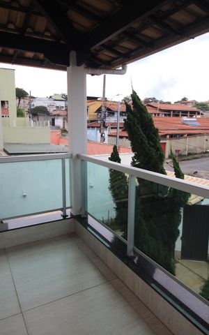 Casa para alugar com 322m², 4 quartos e 4 vagasVaranda